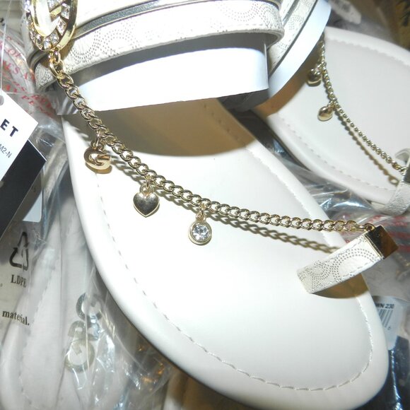 GBG Angeles White Logo Flat Slides w/Gold Toe Loop Charms Women's🆕⌚📦🏃💨🚚 - Picture 2 of 16